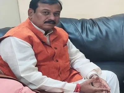 CG Big Breaking: रायपुर सांसद बृजमोहन अग्रवाल के बाद अब दुर्ग सांसद ने की दो अफसरों के खिलाफ विशेषाधिकार हनन की शिकायत, जल्द तलब हो सकती है रिपोर्ट