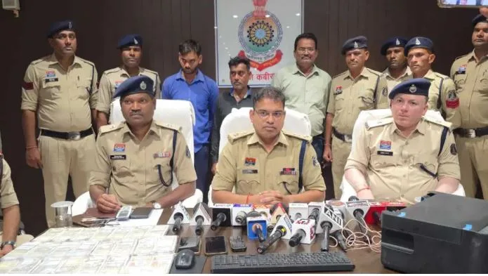 किराए के कमरे में छाप रहे थे जाली नोट, पुलिस ने 3 को किया गिरफ्तार