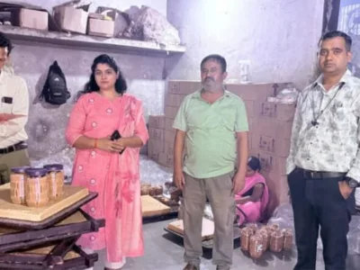 Bhilai: खाद्य विभाग की बड़ी कार्रवाई, गंदगी में बन रहा था मैसूर पाक-बर्फी, लाइसेंस नहीं मिलने पर फूड प्रोडक्ट संस्थान किया सील