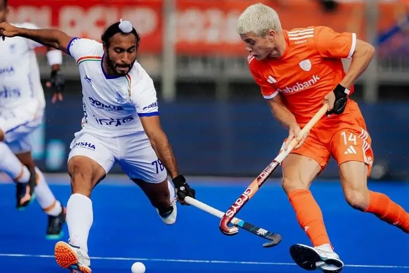 Hockey World Cup 2026: नीदरलैंड से हारा भारत, सेमीफाइनल की राह मुश्किल, मगर उम्मीद अभी बाकी है, पढ़ें पूरी खबर