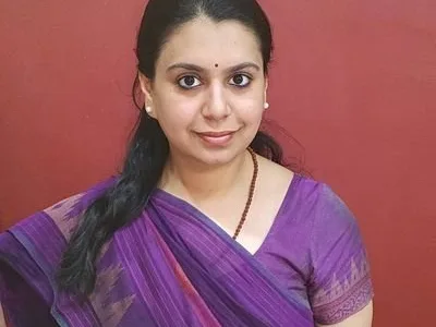 IAS Divya Mittal Resigns: IIT-IIM, लंदन की करोड़ों की नौकरी छोड़ बनीं IAS, अब दिव्या मित्तल ने क्यों दिया इस्तीफा, भावुक पोस्ट में बताई वजह