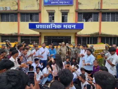 IGKV Paper Leak: IGKV का जेनेटिक्स का पेपर भी लीक, अब तक 3 परीक्षाएं रद्द, एक ही कॉलेज पर लटकी तलवार
