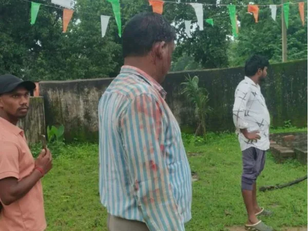 Marwahi: पटवारी पर जानलेवा हमला, कार्यालय में घुसकर लोहे के पाइप से वार, जानिए क्या है मामला