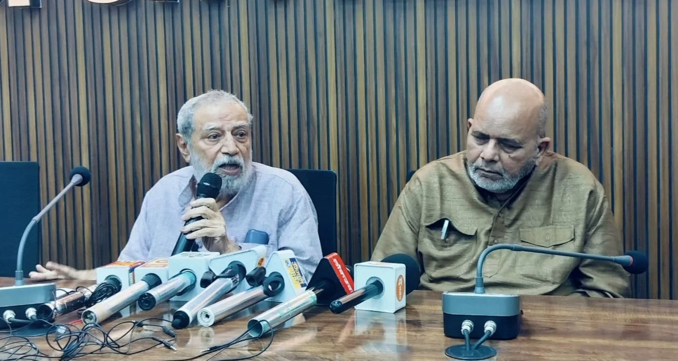 समाजवादी चिंतक रघु ठाकुर को ‘Gen-Z’ शब्द पर आपत्ति, कहा – जन आंदोलनों में हावी हो रहे विदेशी सहयोग और नैरेटिव…