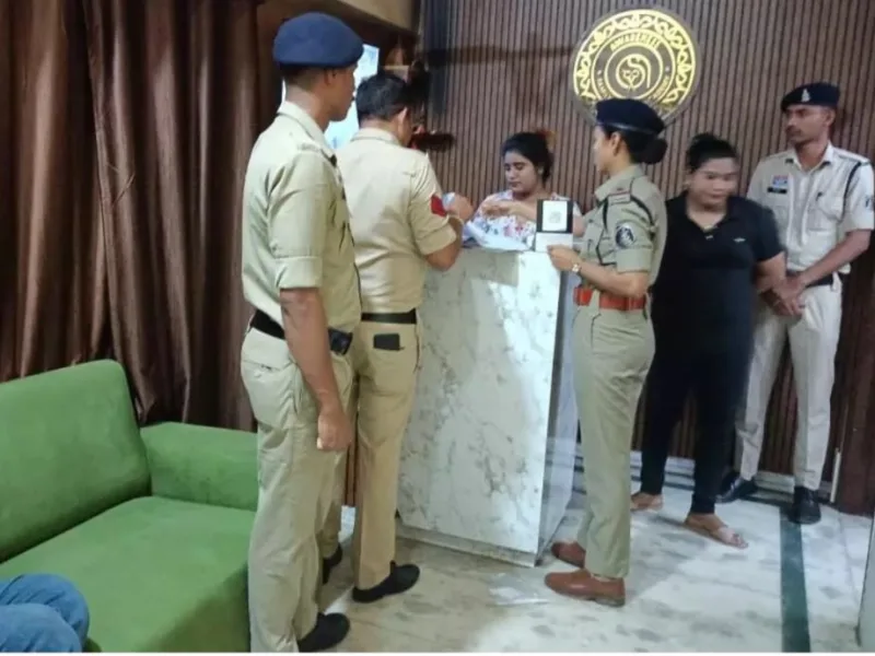 Raipur spa center Police raid: रायपुर में एक साथ 30 स्पा सेंटरों पर अचानक पहुंची पुलिस, जानें क्या है मामला