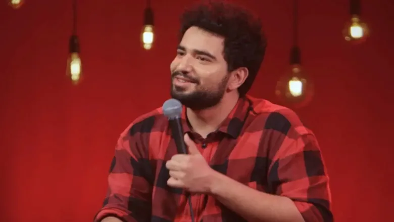 स्टैंडअप कॉमेडियन समय रैना