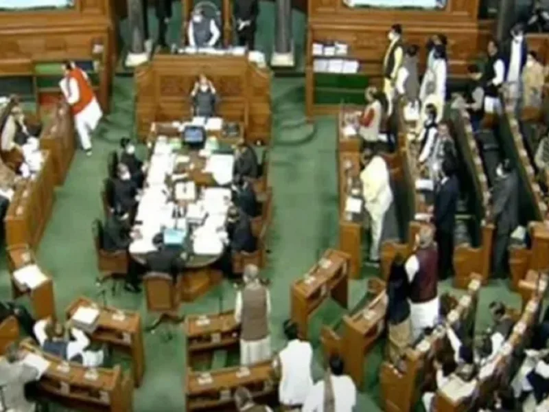 Parliament Monsoon Session: संसद में घमासान के आसार, कांग्रेस ने अपने सांसदों को जारी किया तीन लाइन का व्हिप, जानें 10 से 12 अगस्त का पूरा प्लान