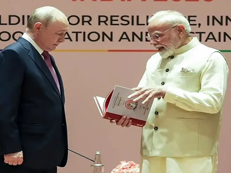 PM Modi gifts Russian translation of Tirukkural to Vladimir Putin