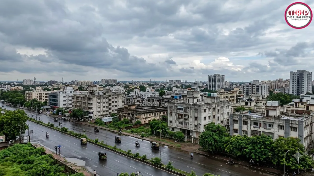 CG Weather: छत्तीसगढ़ में बारिश पर लगा ब्रेक! अगले 4-5 दिन भी मौसम रहेगा शुष्क, रायपुर में 33 डिग्री तक पहुंचेगा पारा
