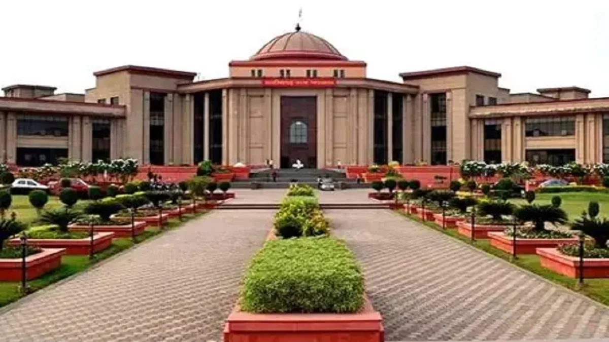 CG High Court: छत्तीसगढ़ हाईकोर्ट का बड़ा फैसला, यौन उत्पीड़न जांच समिति की रिपोर्ट शून्य, नए सिरे से जांच के आदेश