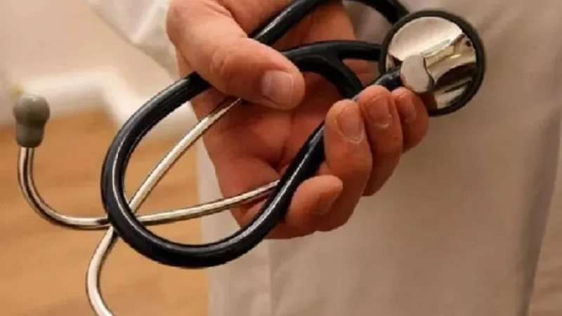 छत्तीसगढ़ में 25 डॉक्टरों के तबादले, किस जिले में कौन संभालेगा स्वास्थ्य विभाग की कमान? देखें पूरी लिस्ट