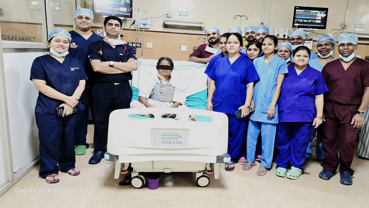 सीने की हड्डी खोल, धड़कते दिल की हुई सर्जरी; जानिए क्या है गोल्ड स्टैंडर्ड तकनीक