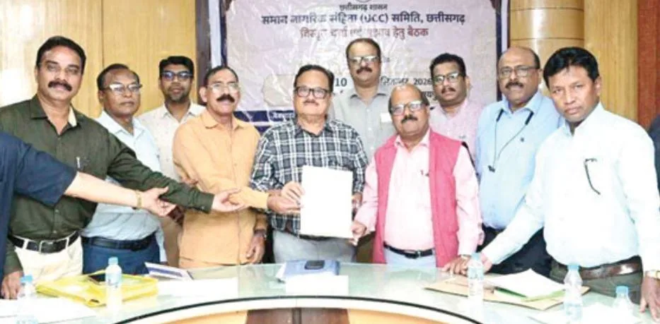 Chhattisgarh: UCC पर घमासान, लिव-इन के प्रावधान को हटाने पर अड़ा मसीही समाज, आखिर क्या कहा समाज के लोगों ने..?