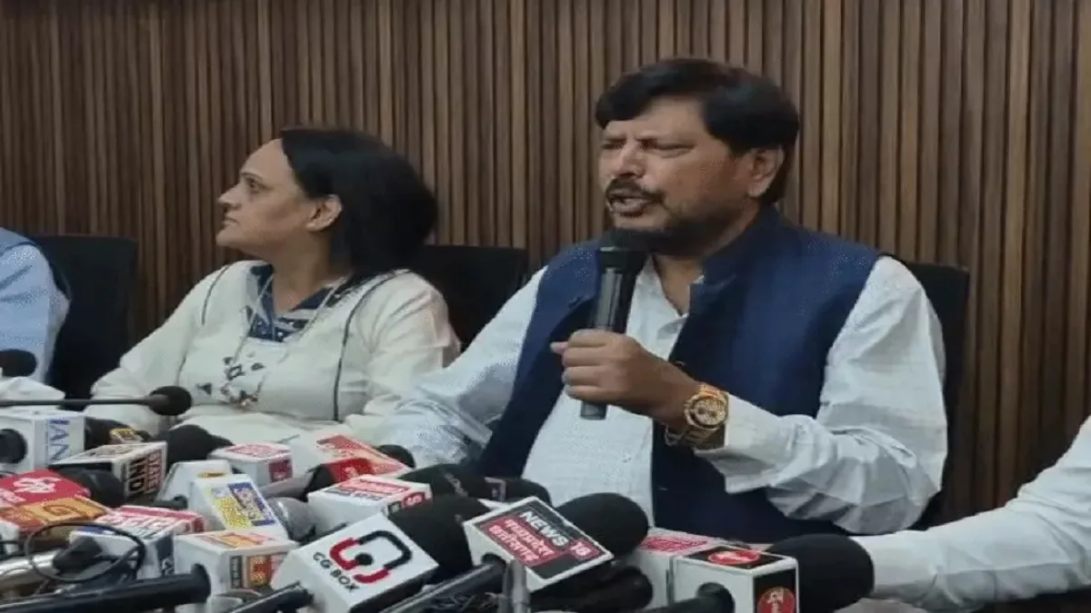छत्तीसगढ़ में BJP के साथ 4-5 सीटों पर गठबंधन? रामदास आठवले ने बताया RPI का प्लान, राहुल गांधी पर भी साधा निशाना