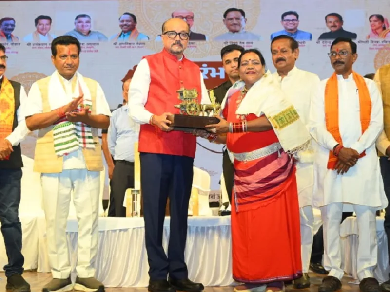 Governor Ramen Deka inaugurate the 41st International Chakradhar Samaroh in Raigarh, Chhattisgarh.