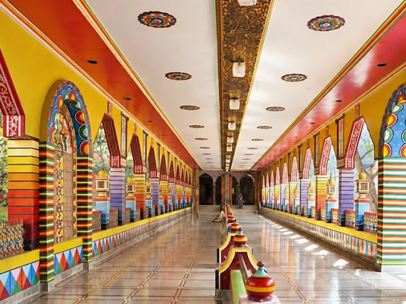 Shri Mahaprabhu Vallabhacharya Statue Complex in Champaranya, Chhattisgarh.