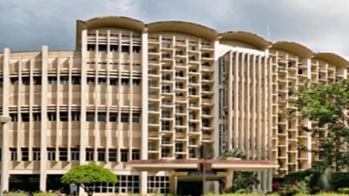 IIT Bombay Student Suicide: आईआईटी बॉम्बे छात्र खुदकुशी मामला, छात्रों की 18 मांगों पर बोर्ड की विशेष सुनवाई