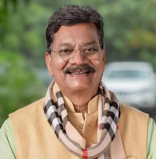 Raipur: चिकित्सा शिक्षा को निजी हाथों में सौंपना गलत निर्णय– महंत, राज्यपाल को लिखा पत्र