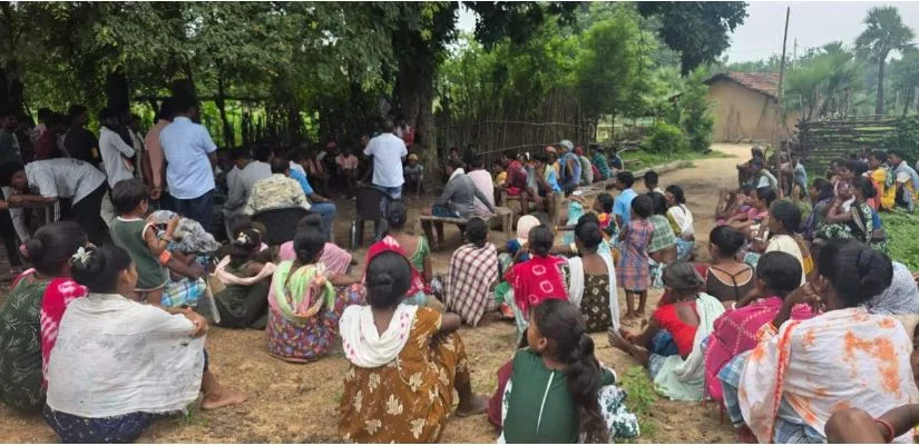 Sukma: जेल में बंद आदिवासियों की रिहाई के लिए कांग्रेस चला रही हस्ताक्षर अभियान, जानिए बस्तर की जेलों में कितने लोग नक्सल मामलों में हैं बंद
