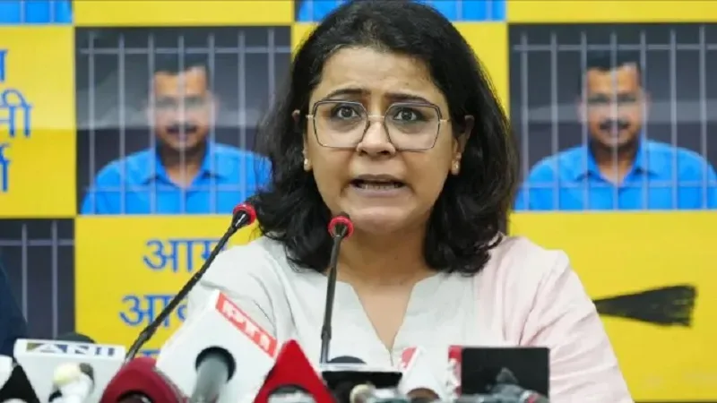 प्रियंका कक्कड़ ने AAP को कहा अलविदा, कांग्रेस में जाते ही केजरीवाल पर क्यों उठाए सवाल?