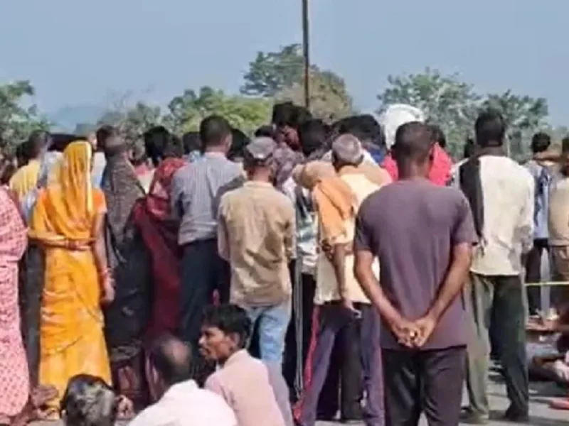 Locals protesting on the bypass road in Kanker after Dussehra night road accidents.