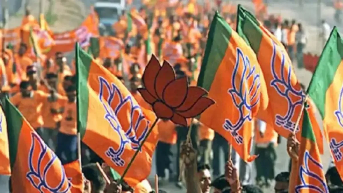 छत्तीसगढ़ में BJP को झटका! 15 पदाधिकारियों ने एक साथ दिया इस्तीफा, जानिए वजह