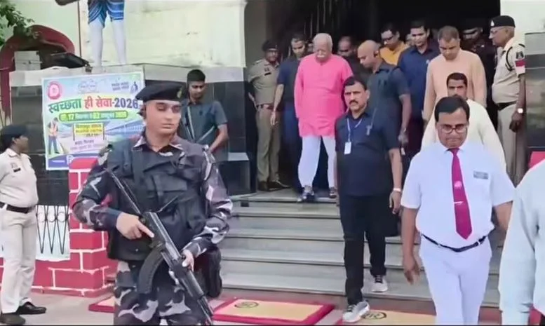 Chhattisgarh RSS Organization Change: बिलासपुर पहुंचे मोहन भागवत, छत्तीसगढ़ संघ में बड़े बदलाव की तैयारी, खत्म हो सकता है प्रांत प्रमुख का पद!