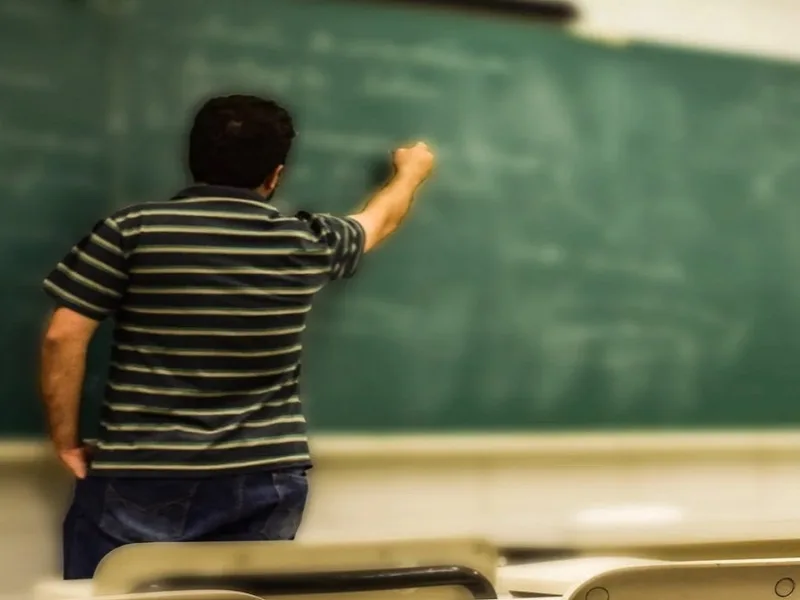 Chhattisgarh teachers facing salary action over VSK online attendance