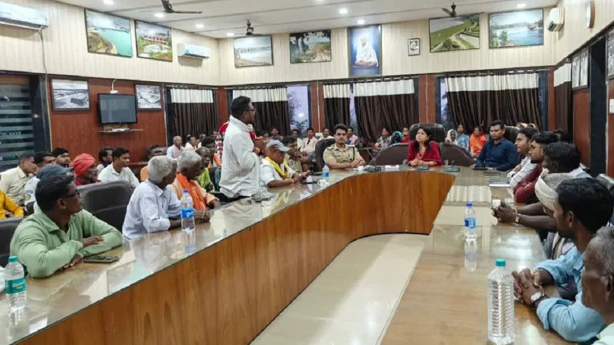 Dhamtari News: गंगरेल बांध जल सत्याग्रह खत्म, 52 गांवों के पुनर्वास पर होगी चर्चा, जानिए क्या है पूरा मामला?