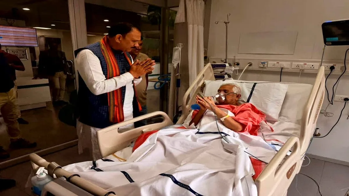 Breaking News: छत्तीसगढ़ के BJP विधायक डोमन लाल कोर्सेवाड़ा का निधन, दो दिन पहले स्वास्थ्य मंत्री ने की थी मुलाकात
