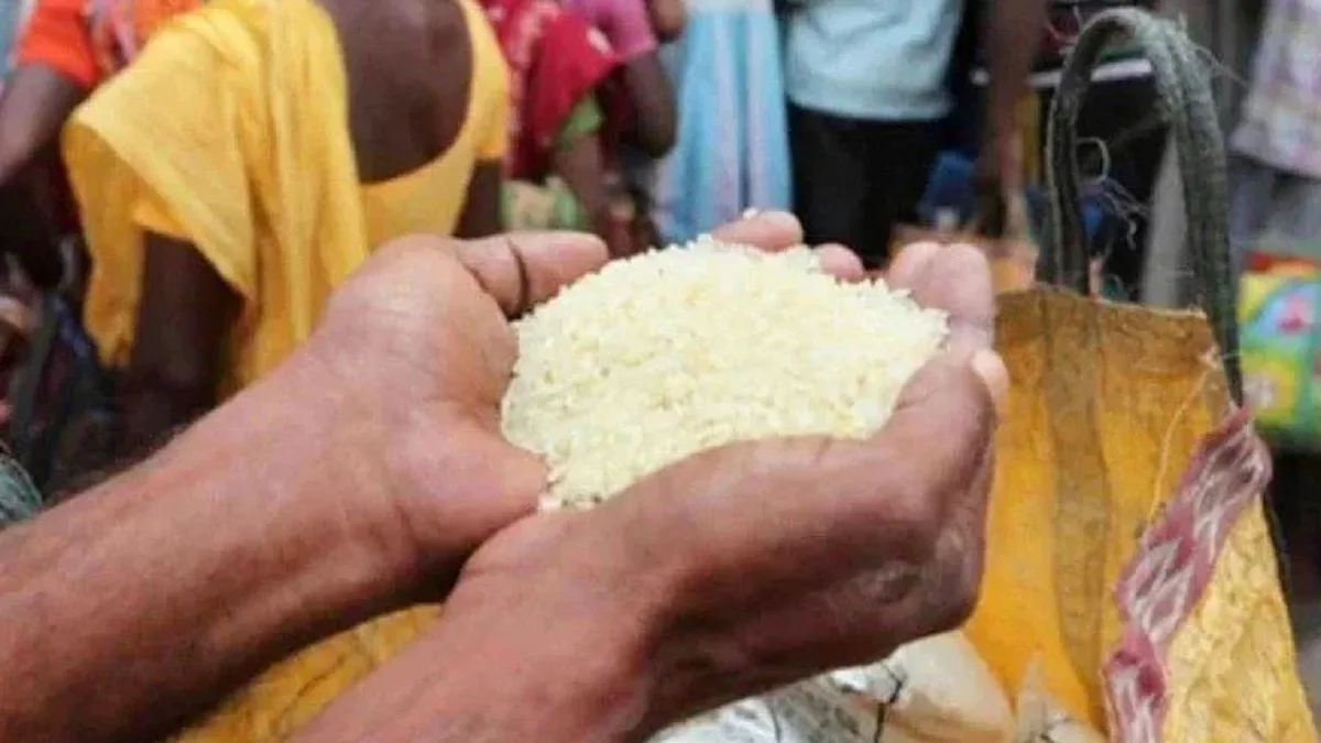CG Ration Card: छत्तीसगढ़ के राशन कार्ड धारकों के लिए बड़ी राहत, सितंबर और अक्टूबर का एक साथ चावल, सरकार ने बढ़ाई डेडलाइन