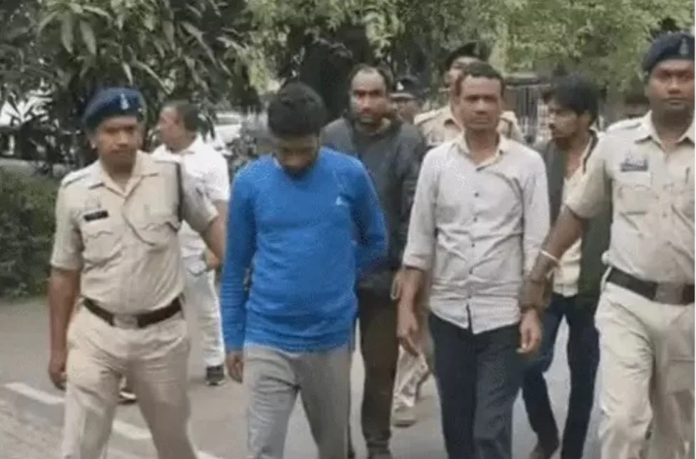 राशन चोरों को पकड़ने के लिए पुलिस का गजब का जुगाड़! शक्कर की बोरी में छिपा दिया GPS ट्रैकर, 5 आरोपी गिरफ्तार