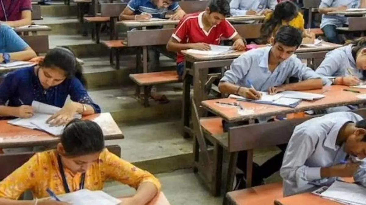 Chhattisgarh professor recruitment: छत्तीसगढ़ में प्रोफेसर भर्ती के नियम अचानक बदले, अब 100% नहीं सिर्फ 25% सीधी भर्ती, जानिए नया गणित
