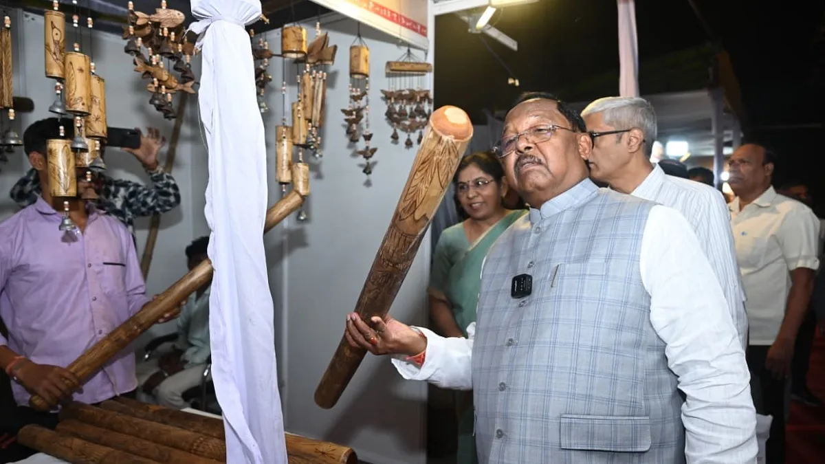 CG News: रायपुर में जनजातीय कला और शिल्प का महाकुंभ, कारीगरों के उत्पादों को मिलेगा उचित मूल्य और नया बाजार