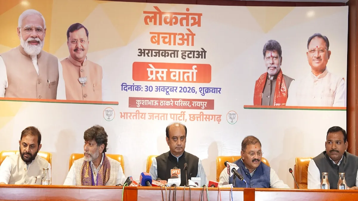 Politics: डॉ. सुधांशु त्रिवेदी का कांग्रेस पर बड़ा हमला, बोले- सत्ता पाना नहीं, देश में अराजकता फैलाना है कांग्रेस का असली मकसद
