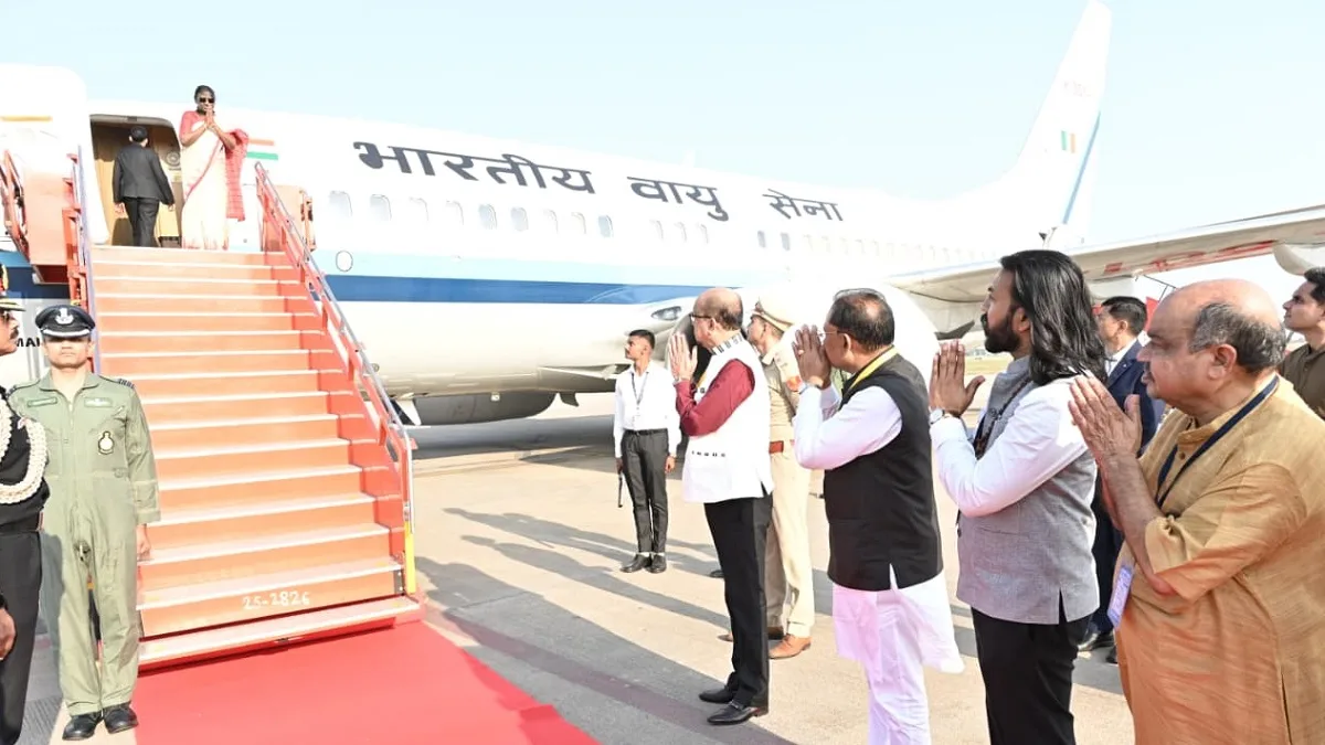 President Draupadi Murmu: ‘मैं भी हूं मांझी की बेटी’, मुरिया दरबार में राष्ट्रपति द्रौपदी मुर्मू बोलीं- बस्तर की परंपराओं को सहेजना हम सबकी जिम्मेदारी