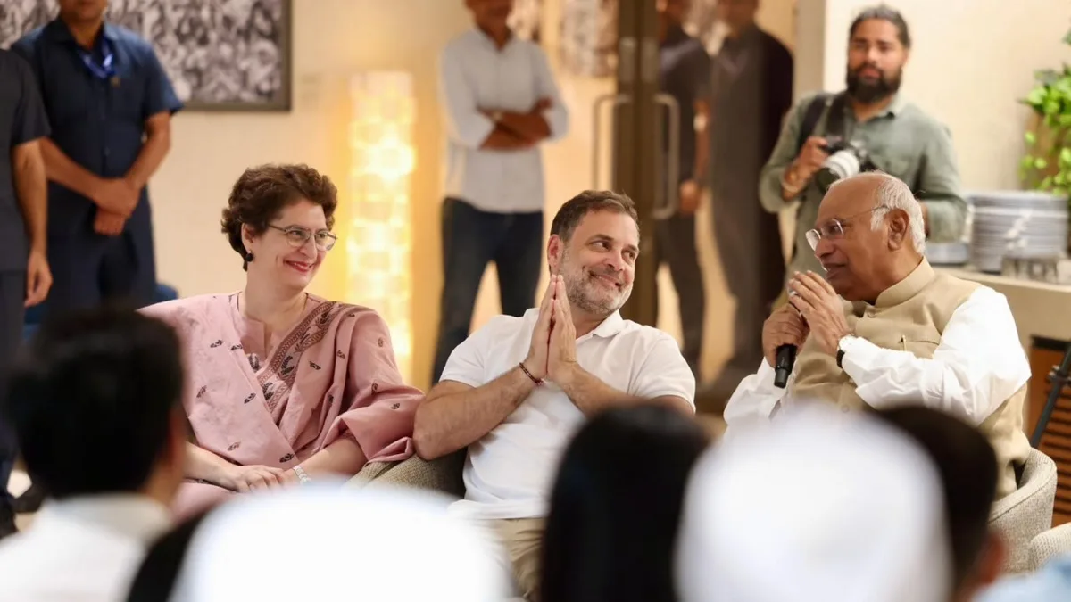 सीईसी ज्ञानेश कुमार के खिलाफ INDIA गठबंधन का ‘जन महाभियोग’, खरगे पेश करेंगे प्रस्ताव, राहुल गांधी देंगे भाषण