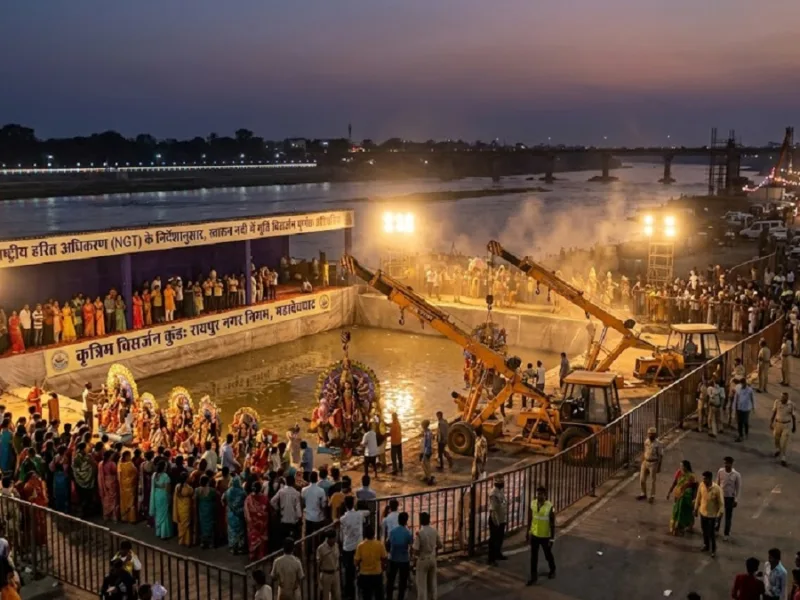 Durga Visarjan temporary kund at Mahadev Ghat Raipur Kharun River